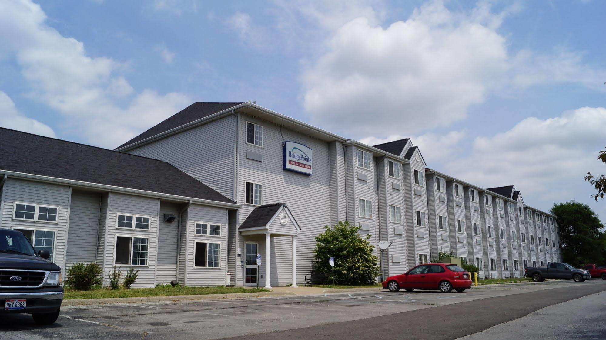 Bridgepointe Inn & Suites Toledo-Perrysburg-Rossford-Oregon-Maumee By Hollywood Casino Northwood Exteriör bild